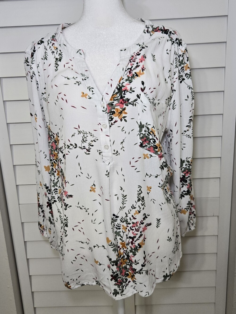 Market & Spuce Women's Floral Button-Front Flowers Blouse   Size Xl